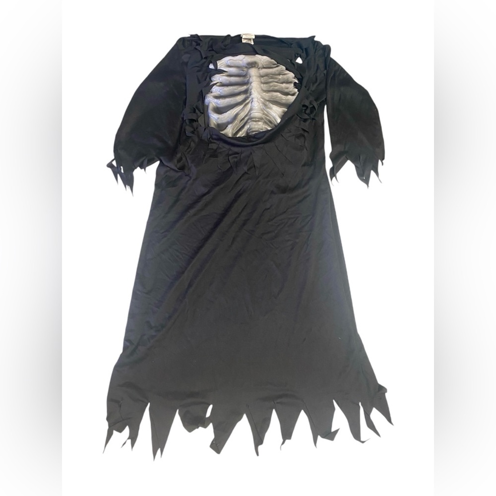 Ghost Reaper Light Up Halloween costume size youth medium (8-10)